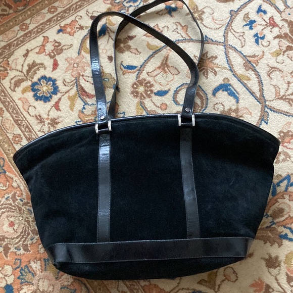 Mondi made in Italy vintage black suede and leather tote bag. - Picture 2 of 6